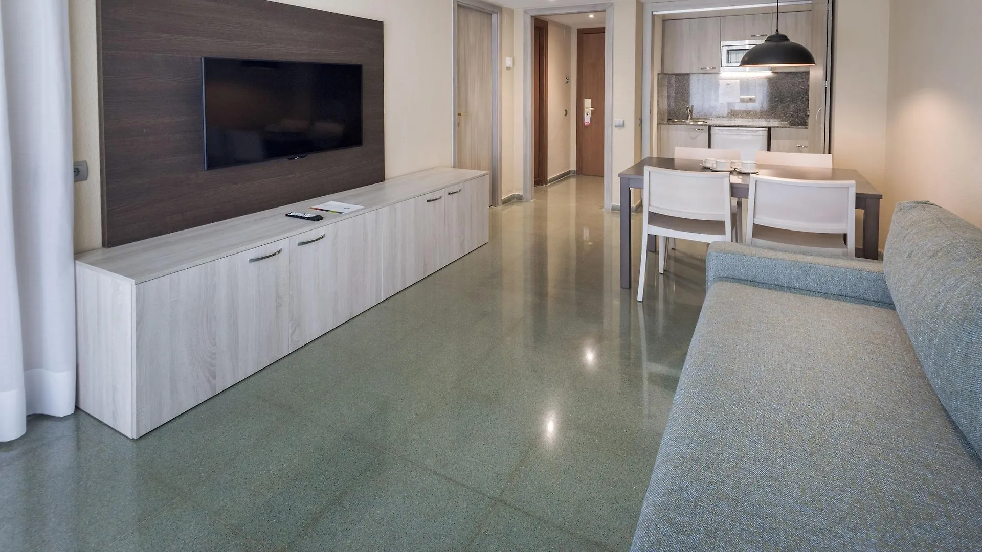 **** Hotel Ght Oasis Park & Spa Lloret de Mar Spain