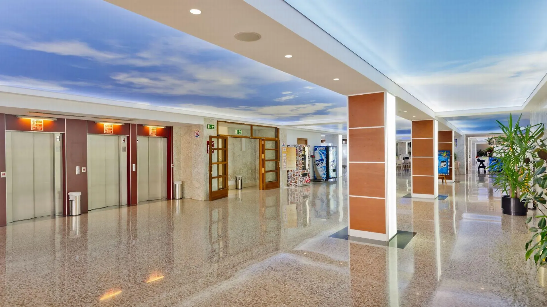 Ght Oasis Park & Spa Lloret de Mar Spain
