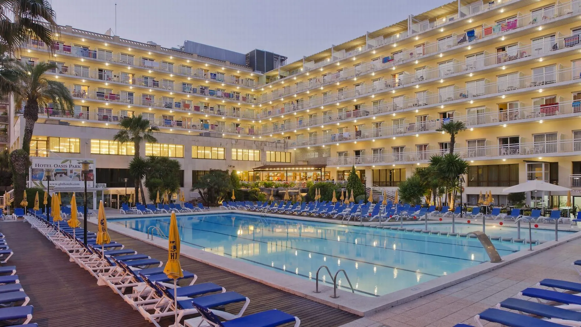 **** Hotel Ght Oasis Park & Spa Lloret de Mar Spain