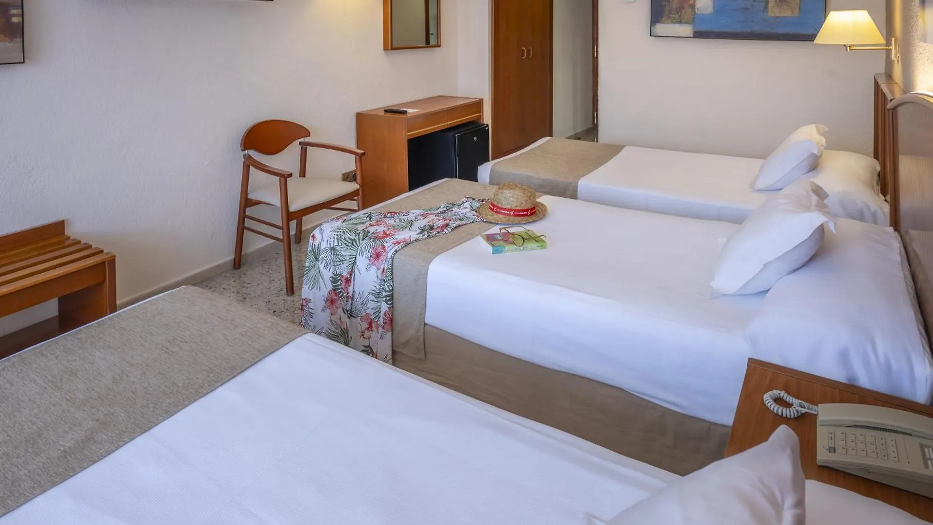 **** Hotel Ght Oasis Park & Spa Lloret de Mar Spain