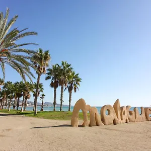 Center Flat Holidays Paseo De Reding Spain