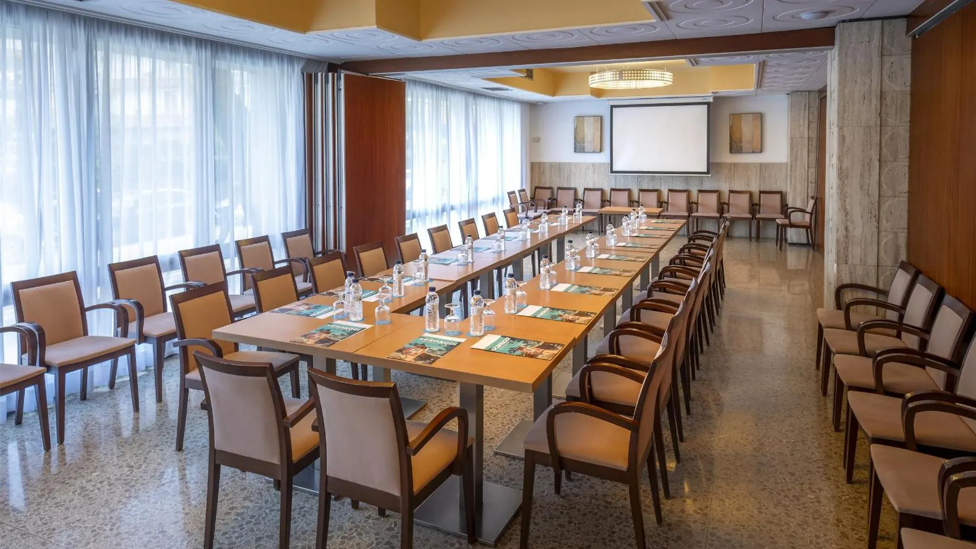 Ght Oasis Park & Spa Lloret de Mar Hotel
